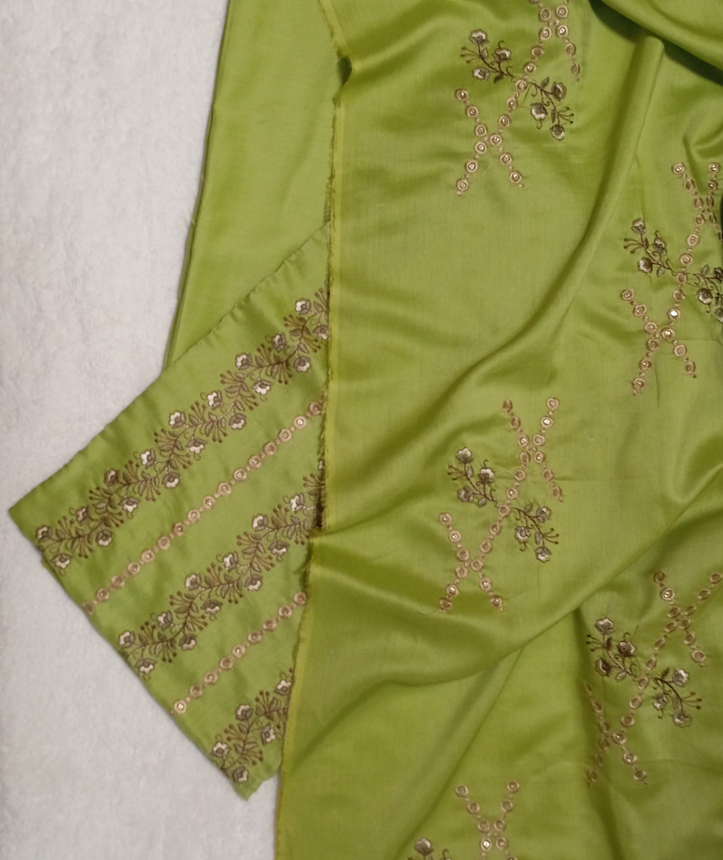 3 PIECE - EMBROIDERED VISCOSE SUIT